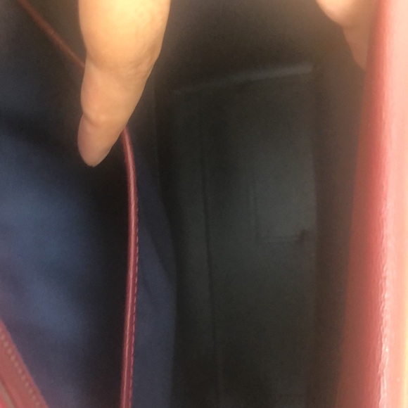 Maroon Tory Burch Robinson Tote - Picture 6 of 7